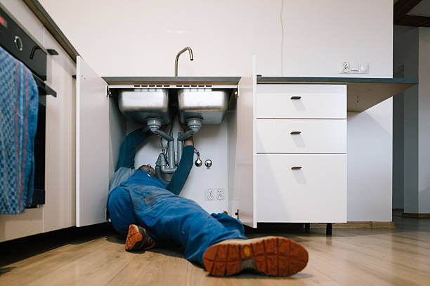 Professional Drain Cleaning technician working in Heflin, AL
